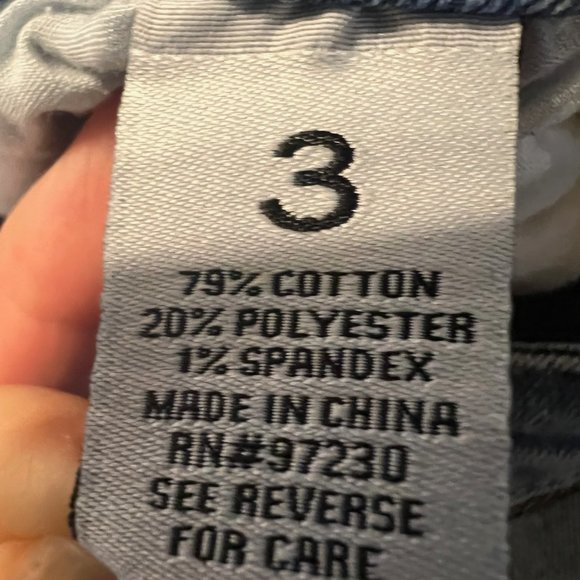 Almost Famous Flare Leg junior jeans with holes - Picture 8 of 9